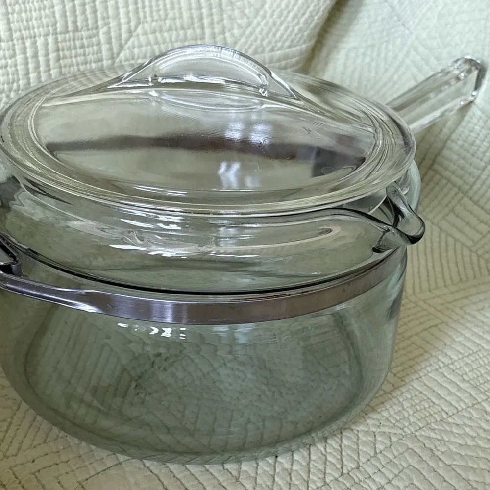 Pyrex 2 Qt Flamewear 6324B Sauce Pan w/Spout & Lid Vintage Clear Handle USA